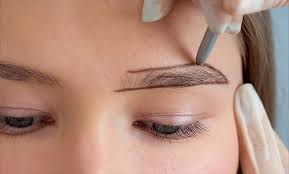 Eyebrow Transplant Delhi